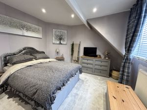 Photo 17- click for photo gallery